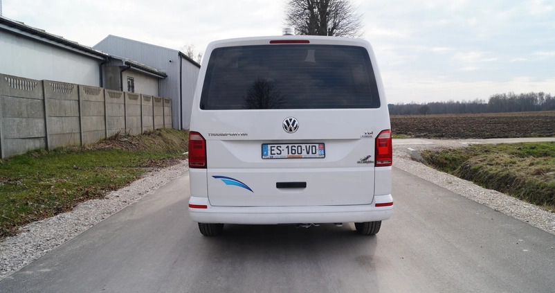 Volkswagen Transporter cena 105657 przebieg: 237638, rok produkcji 2017 z Mrozy małe 191